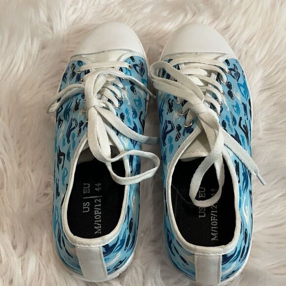 𝅺swimmer Design Low Top Sneaker Sz F12 M10 - Picture 6 of 14